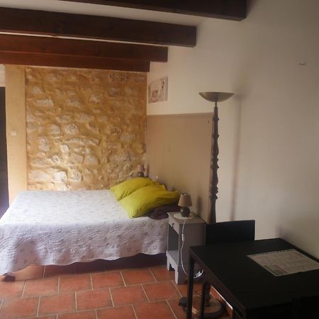 La Feniere Bed and Breakfast Vénéjan Buitenkant foto