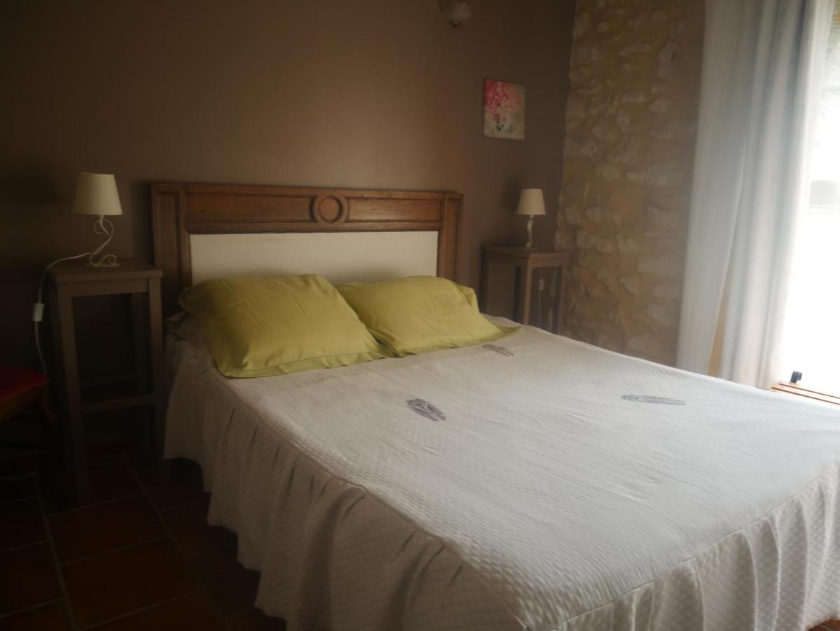 La Feniere Bed and Breakfast Vénéjan Buitenkant foto